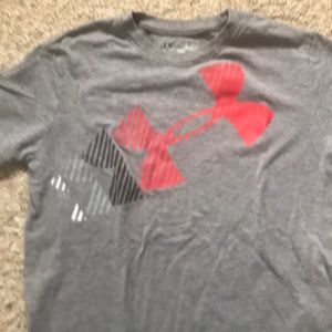 Boys youth small tshirt